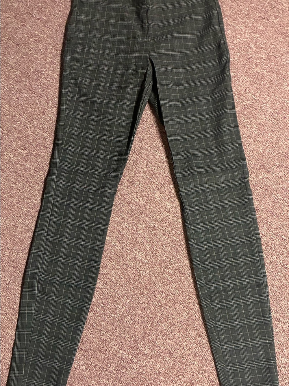 Simply Vera Vera Wang Gray Plaid Slim Dress Pants